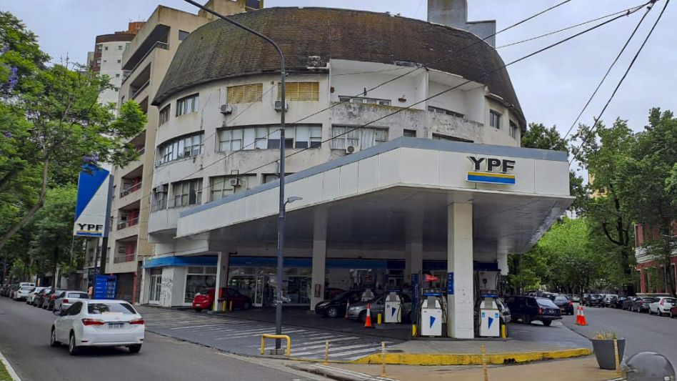 Tras el acuerdo con el Gobierno la nafta y el gasoil subieron un 4%
