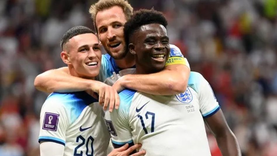 Inglaterra goleó a Senegal y se metió en cuartos