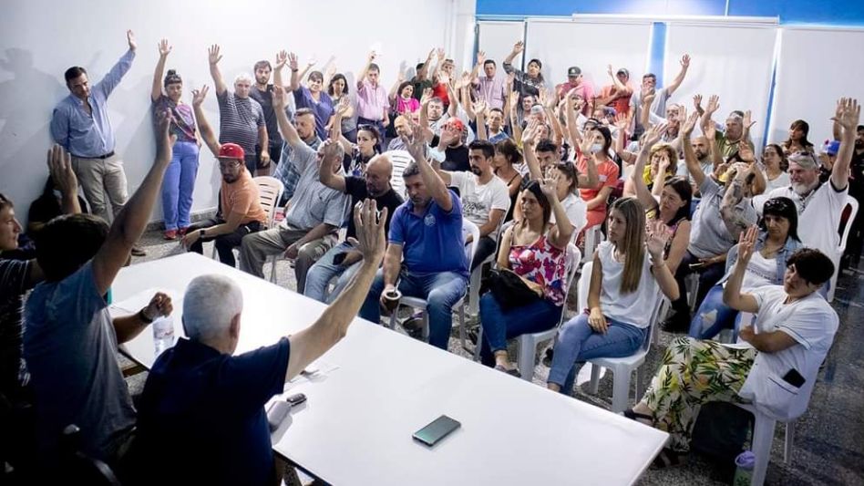La asamblea del STMA en la que se votó el reciente pronunciamiento. FOTO FACEBOOK STMA