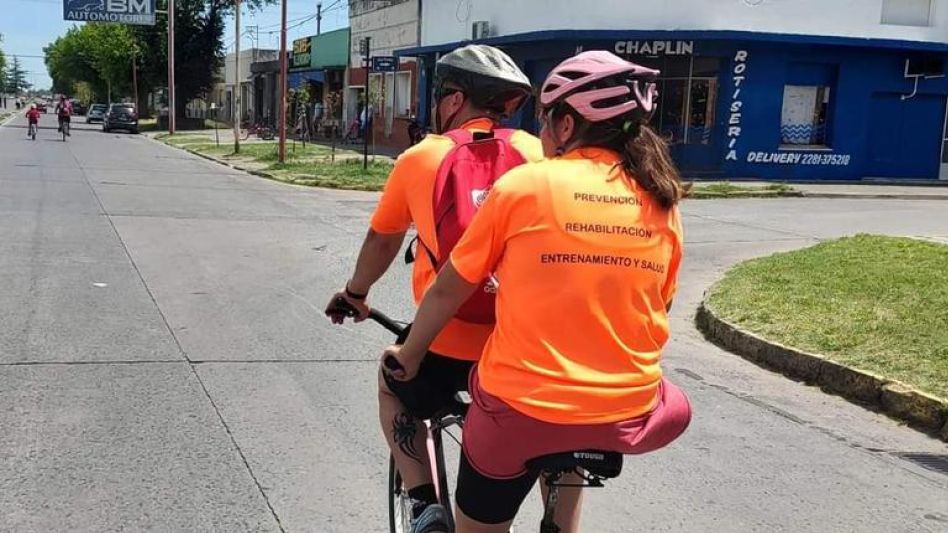 "La gente tiene que comprender que atrás de un tándem siempre hay una historia"