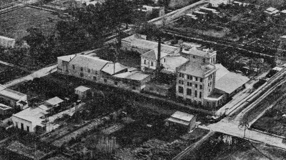 Una vista aérea de la fábrica de los Hnos. Piazza, del sector donde se elaboraba la tradicional cerveza. ARCHIVO PERSONAL PROF. OMAR DAHER