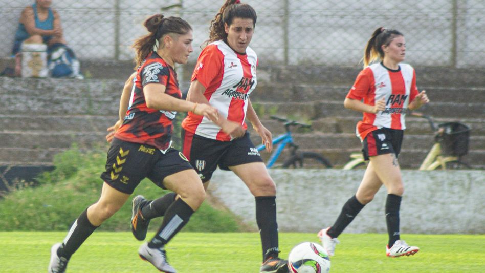 El jueves dará inicio el Torneo Nocturno de Fútbol Femenino. El epicentro de este torneo será el estadio Emilio S. Puente.  Foto: archivo/El TIEMPO.