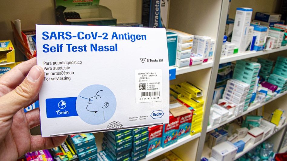 La venta de tests para Covid en farmacias se han incrementado en las últimas semanas, a punto tal que existen desabastecimientos temporales.  NACHO CORREA