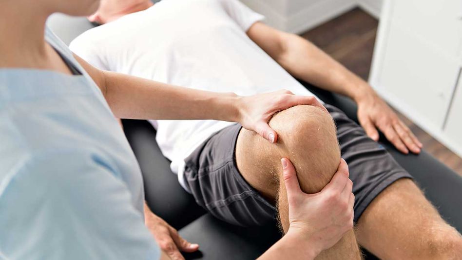 Cómo evitar lesiones durante el verano: los consejos de los especialistas