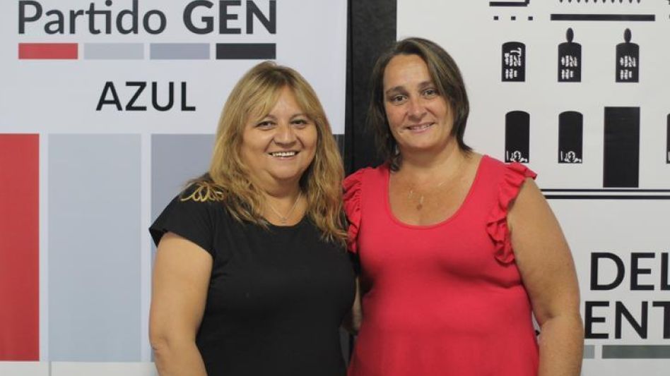 La concejal Verónica Crisafulli y la senadora provincial Lorena Mandagarán, durante la presentación de la actividad legislativa 2022.
