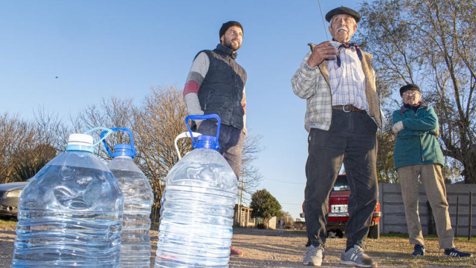 La problemática de los pozos de agua contaminados en Villa Piazza Sur generó una serie de controversias entre vecinos de la zona, el Municipio y sectores de la oposición.  ARCHIVO/EL TIEMPO/NACHO CORR