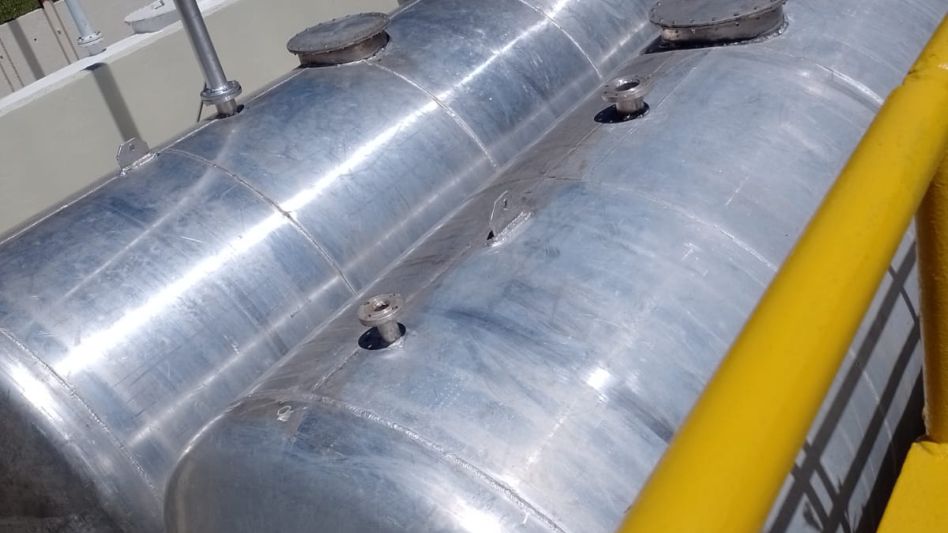 La planta de ácido adquirida recientemente.