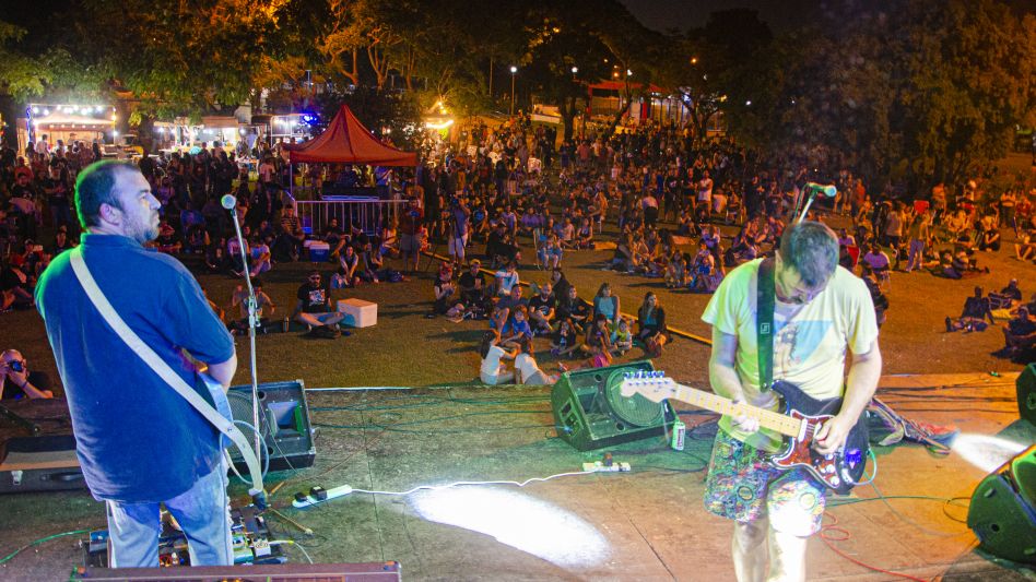 El próximo fin de semana, del 13 al 15 de enero, en el balneario sonarán numerosas bandas en la edición número 36° del ya tradicional Azul Rock. FOTOS NACHO CORREA