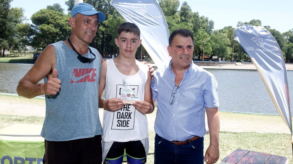 Pasó otra edición del Triatlón Infantil de Azul