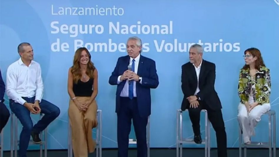 El presidente de la Nación presentó el Seguro Nacional de Bomberos Voluntarios