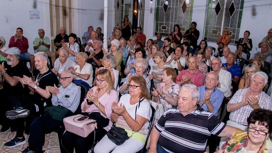 Cuartango tuvo una exitosa presentación 