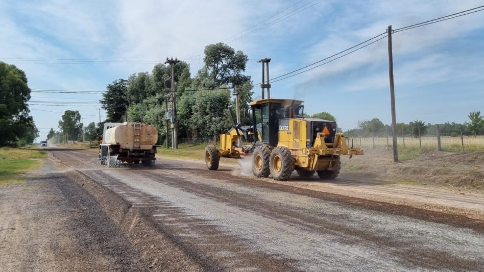 Trabajos de mantenimiento de calles de tierra