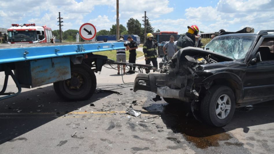 Transportista de nuestra ciudad protagonista de fortísimo choque en Ruta 51 y autopista Fortabat