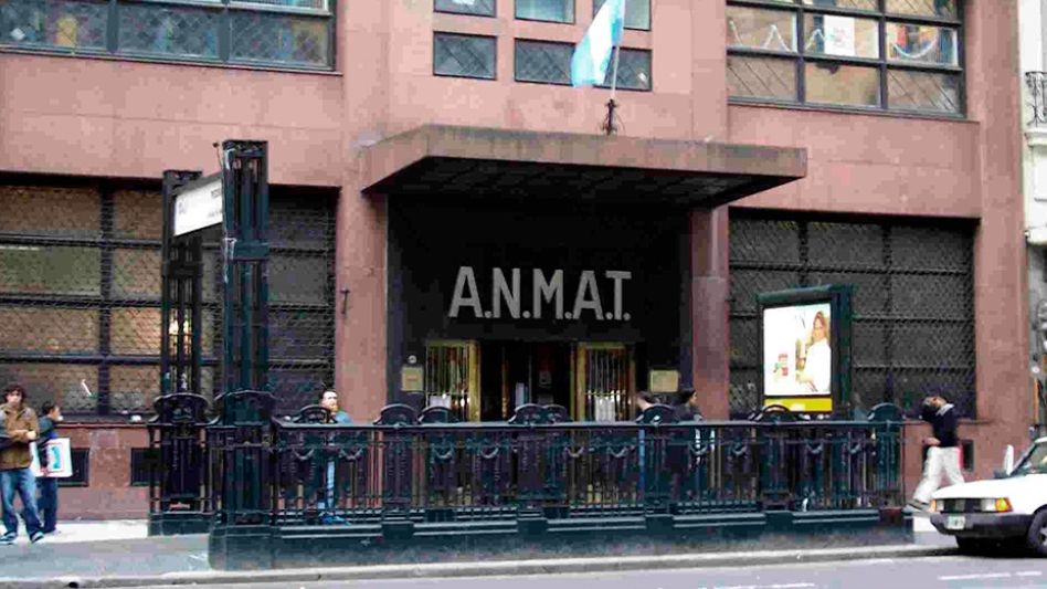 La Anmat prohibió unos suplementos dietarios, una sal del Himalaya y unas tapas de empanadas