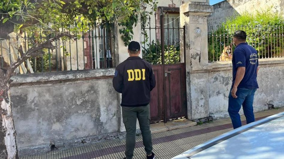 A fines de diciembre pasado se hizo el allanamiento en la casa de Gómez, el presunto entregador del asalto al colectivero. DDI AZUL/PBA