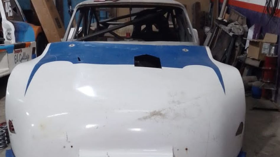 Nicolás Matta volverá este año a la categoría con la escuadra que tendrá su centro de trabajo en Olavarría, y conducirá un coche que participó en TC Pista hace más de una década.