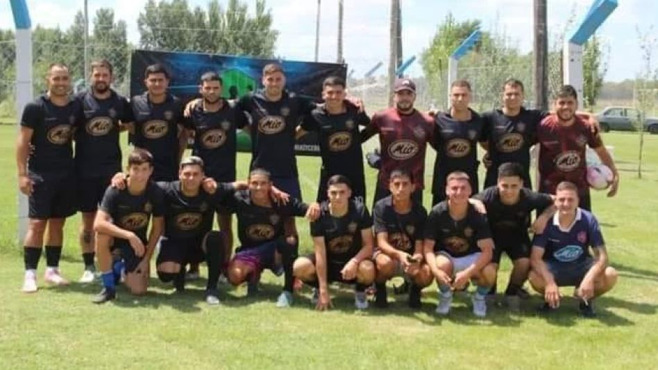 Fútbol comercial: Stracquadaini bicampeón del Torneo Regional Amateur 