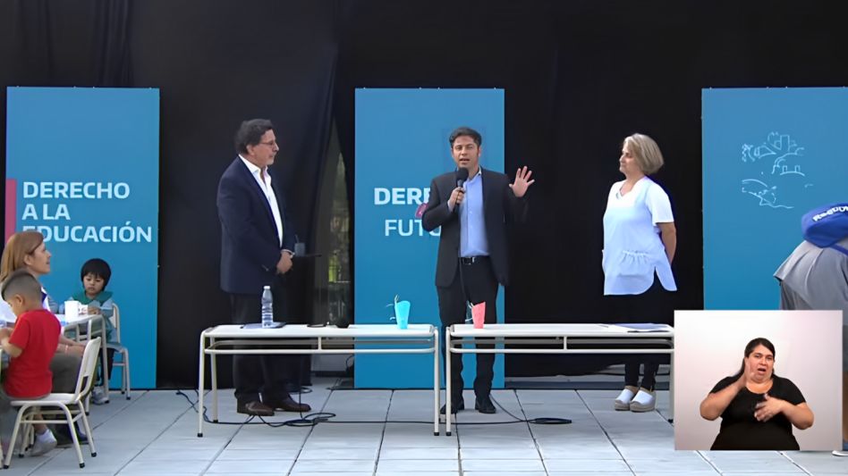 Kicillof: "Las clases comenzaron en tiempo y forma porque recuperamos el salario de los educadores"