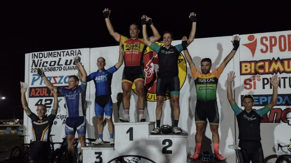 El azuleño Carlos Piazza ocupó el tercer puesto en la Master C. 