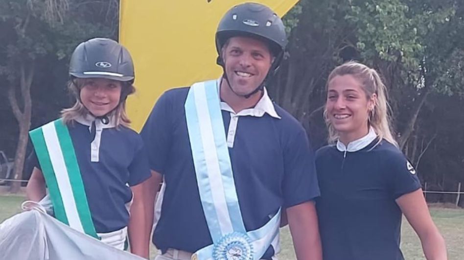 Lara Fossati, Santiago Rodríguez Fudickar  y Camila Tomás.