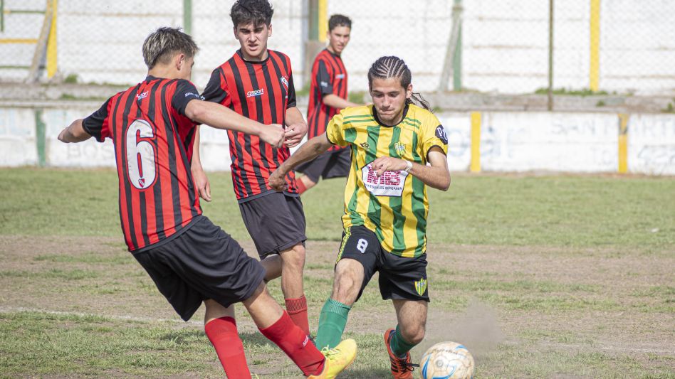 Las divisiones inferiores de los clubes afiliados a la liga azuleña podrán primera el 18 de marzo. Foto: archivo Nicolás Murcia.