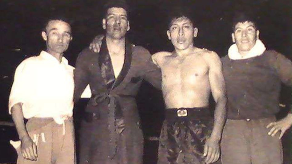 Nicolás Fortunato fue uno de los animadores de dicha época. En la imagen aparece junto a Octavio Andrada, otro emblema del boxeo local.