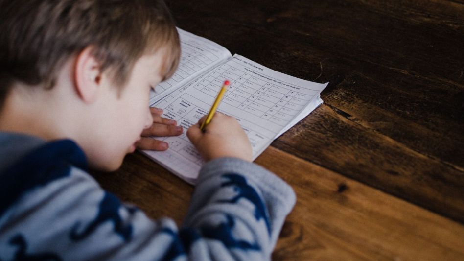Bajo rendimiento escolar: cuándo sospechar de una patología ocular
