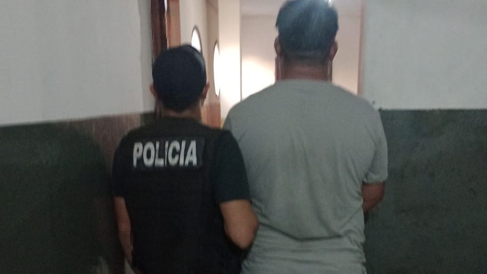 El condenado por estos hechos fue detenido anteayer. Se estaba gestionando un cupo para que sea llevado a una unidad penal.  SECCIONAL PRIMERA AZUL/PBA