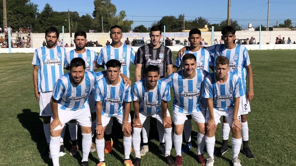 Sarmiento de Tapalqué estará recibiendo hoy a Embajadores de Olavarría, en un encuentro que estará en juego el liderazgo de la zona 4 de la Unión Deportiva Regional. FACEBOOK ENCUENTRO TAPALQUÉ 