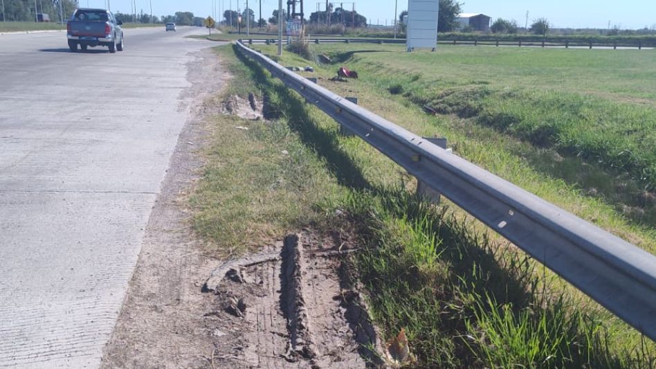 Motociclista bolivarense sufrió un grave accidente en Sierras Bayas