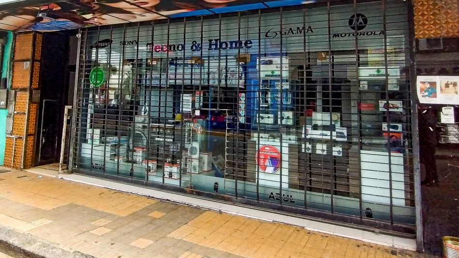 En la parte trasera de un local que está en el centro de Azul sucedió, en diciembre de 2019, este caso de abuso sexual.