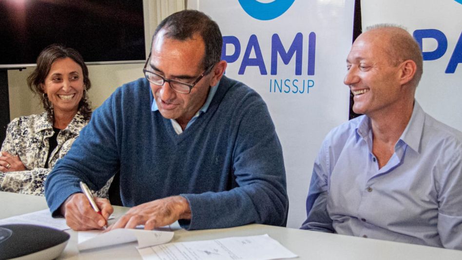 Se firmó ayer el convenio mediante el cual los afiliados a PAMI pueden acceder al servicio de hemodinamia que se presta en el Hospital Municipal 