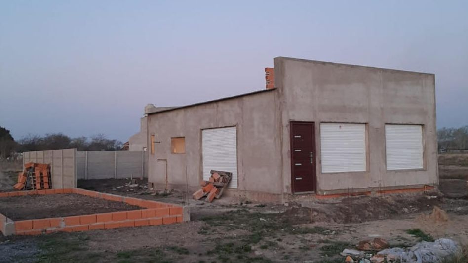 Los vecinos del barrio Ex Chacras de Bruno hablaron sobre las diferentes problemáticas que atraviesan en el sector. El jueves movilizarán al Municipio. 
