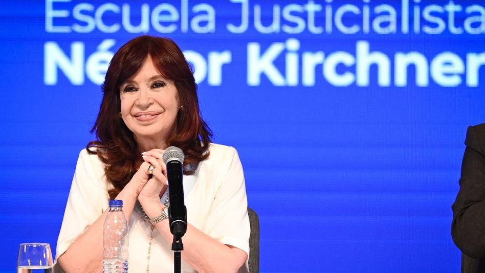 Cristina Fernández en La Plata: "Yo ya viví, ya di lo que tenía que dar"