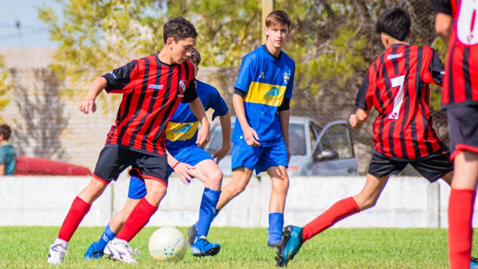Mañana comenzará a disputarse una nueva fecha del Torneo Apertura de Divisiones Inferiores y de Fútbol Femenino. Foto: ARCHIVO/ NICOLAS MURCIA