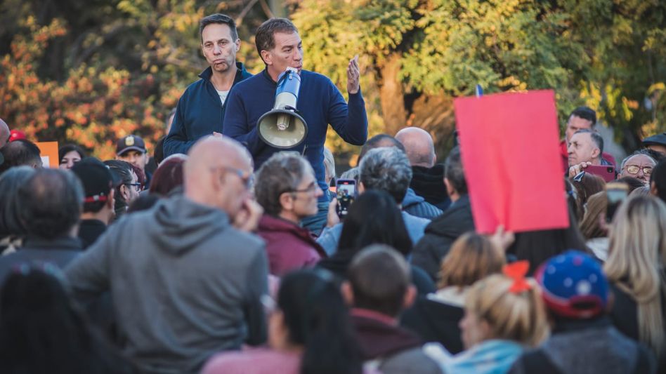 "Es lamentable que esté especulando con la fecha de las elecciones generales"