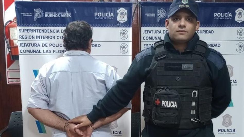 El hombre al que le fue dictada la prisión preventiva por estos hechos de abuso sexual tiene 67 años. Había sido detenido en Las Flores el pasado 17 de mayo.  POLICÍA COMUNAL LAS FLORES/PBA