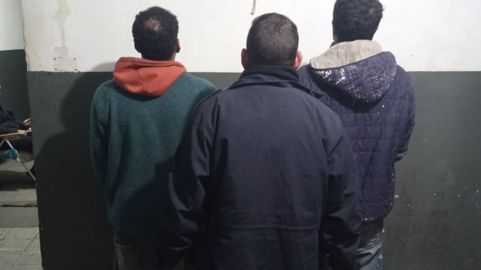 Los aprehendidos en la noche de este viernes que pasó fueron acusados de amenazas. FOTOS: CPA/PBA