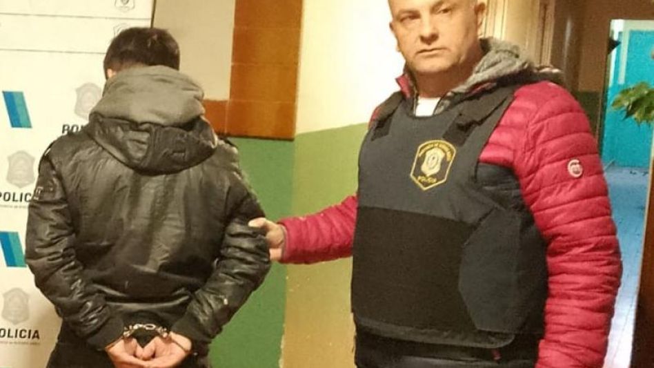 POLICÍA COMUNAL/TAPALQUÉ