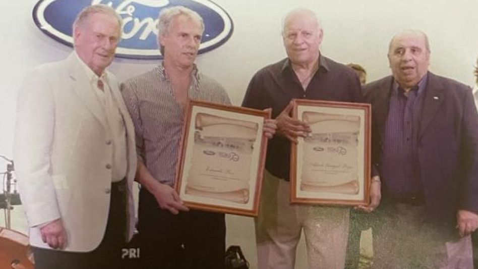 Alfredo Rojas, junto Eduardo Ross, el presidente de Roas, Mario Layús y Mario Vitale, ex periodista del Diario El Tiempo en una reunión en conmemoración a los 70 años de la creación de Roas.