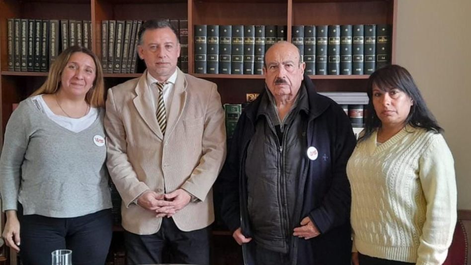 Reunión entre el Fiscal general y la asociación "Vivas por Ely Mendilaharzu".