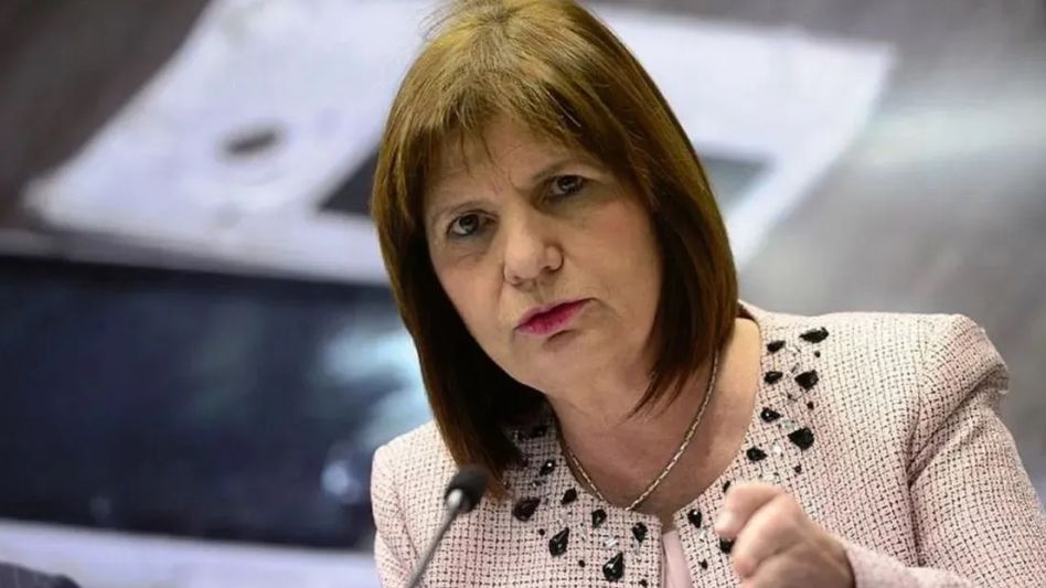 Bullrich: "la mitad" univesitarios son extranjeros pero la cifra oficial dice 4%