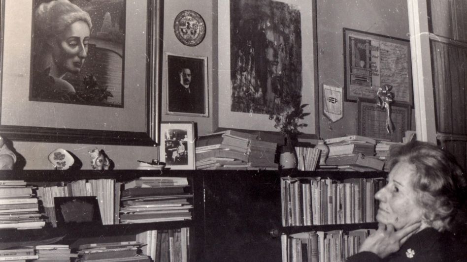 La poetisa azuleña María Alex Urrutia Artieda, quien dedicó especialmente una obra poética a este matutino. HEMEROTECA JUAN M. OYHANARTE