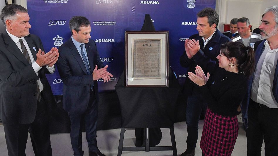 Aduana recuperó impreso de la Declaración de Independencia de 1816