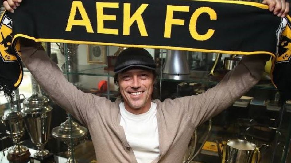 Hay más de 5000 futbolistas y técnicos argentinos trabajando en el extranjero. Uno de ellos es Matías Almeyda que hizo historia en Grecia. Foto: archivo - gentileza AEK FC.