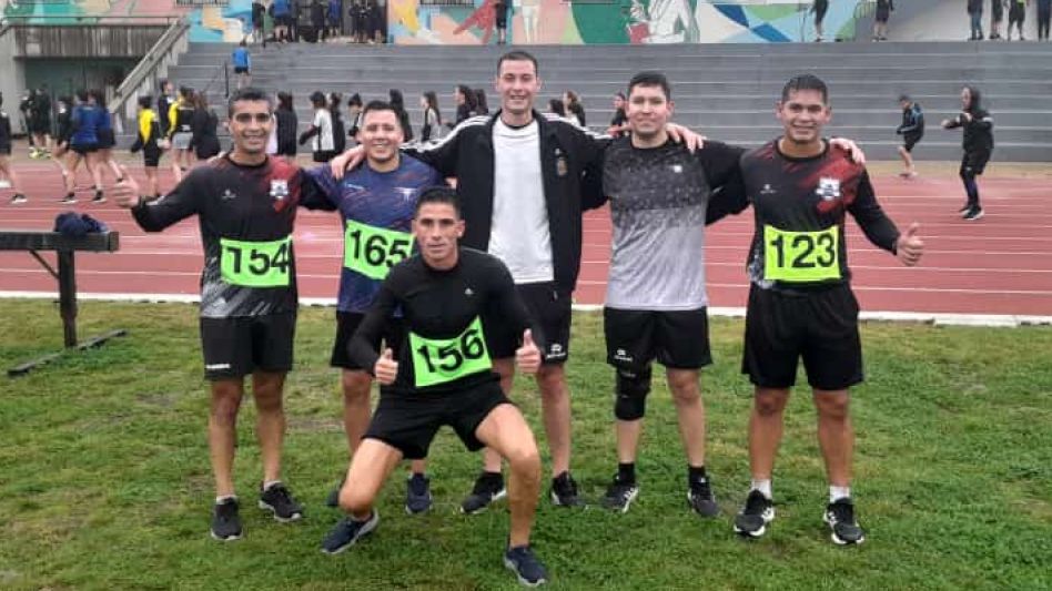 En La Plata se llevó a cabo una nueva prueba física para árbitros contratados por la AFA y los representantes que dirigen en la liga azuleña dijeron presente. Foto: gentileza Facebook Fran Silva
