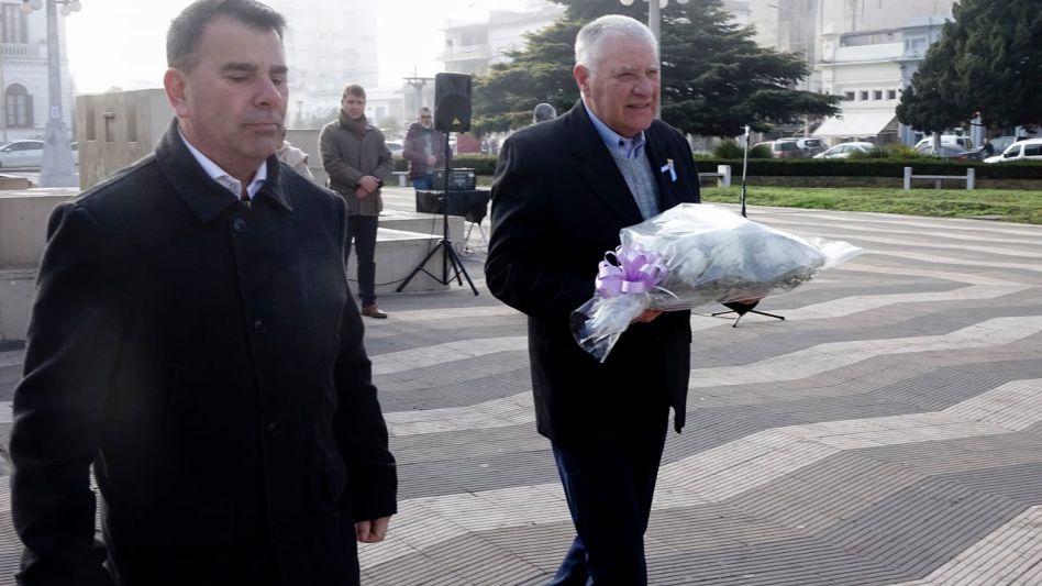 Se realizó el acto conmemorativo por el aniversario de la República de Francia