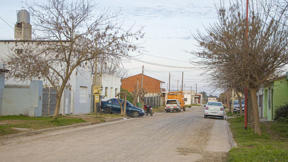 Vecinos de la zona de Burgos y Catamarca solicitan que se divida el barrio en dos y crear uno nuevo, denominado René Favaloro. NACHO CORREA