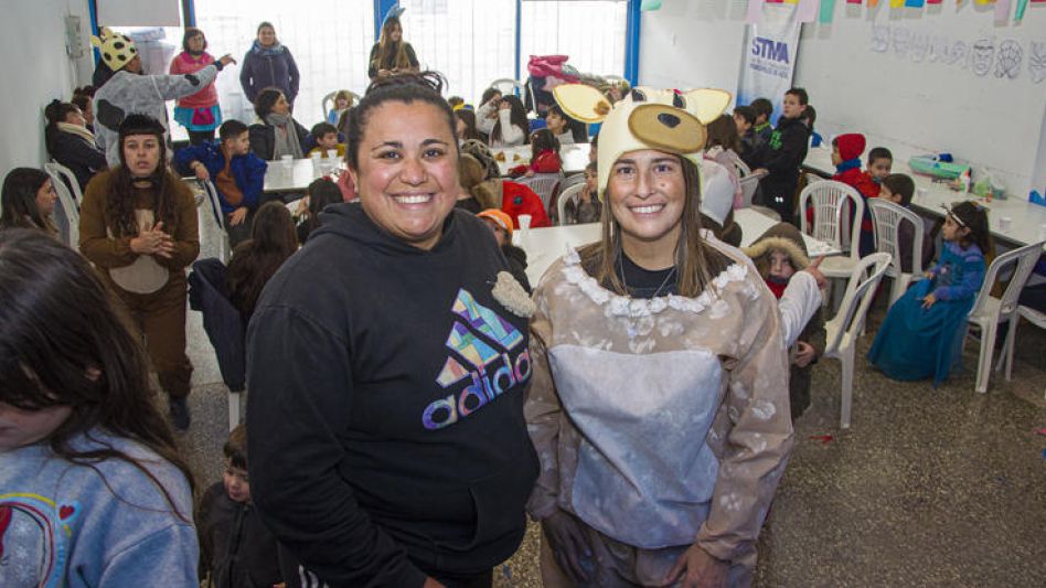 Eliana Pérez y Rocío Seba hablaron sobre la propuesta del STMA: Vacaciones en nuestra casa. FOTOS NACHO CORREA  