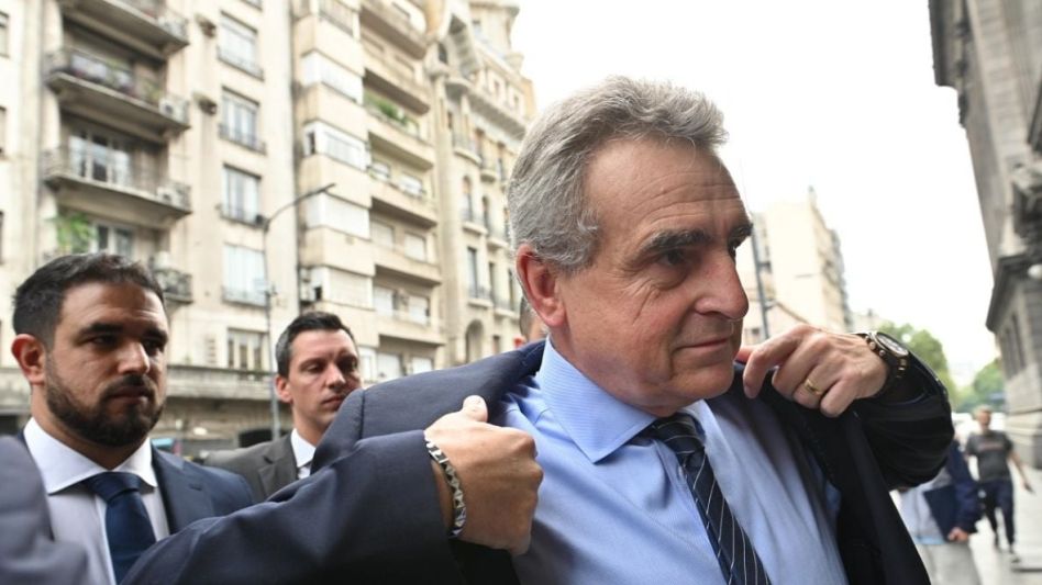 El gobierno justificó la demora con el FMI: "vamos a defender nuestros intereses"